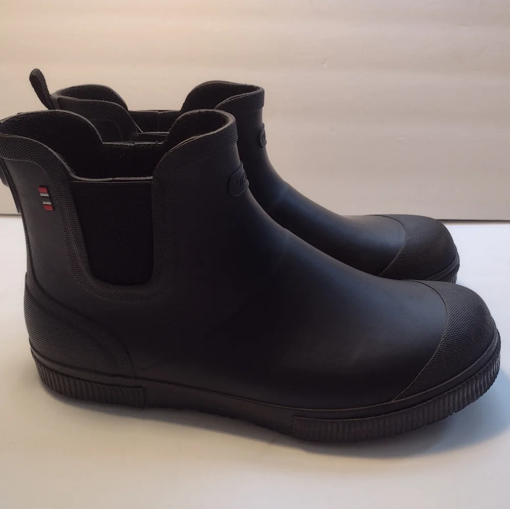 Viking Rain boots sz 40/7